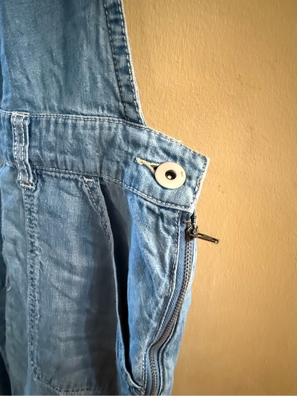 Pilcro for Anthropologie Wide-Leg Denim Jumpsuit in Indigo, sz 28 - Picture 8 of 15